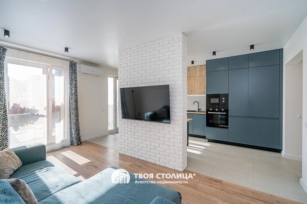 Главное фото