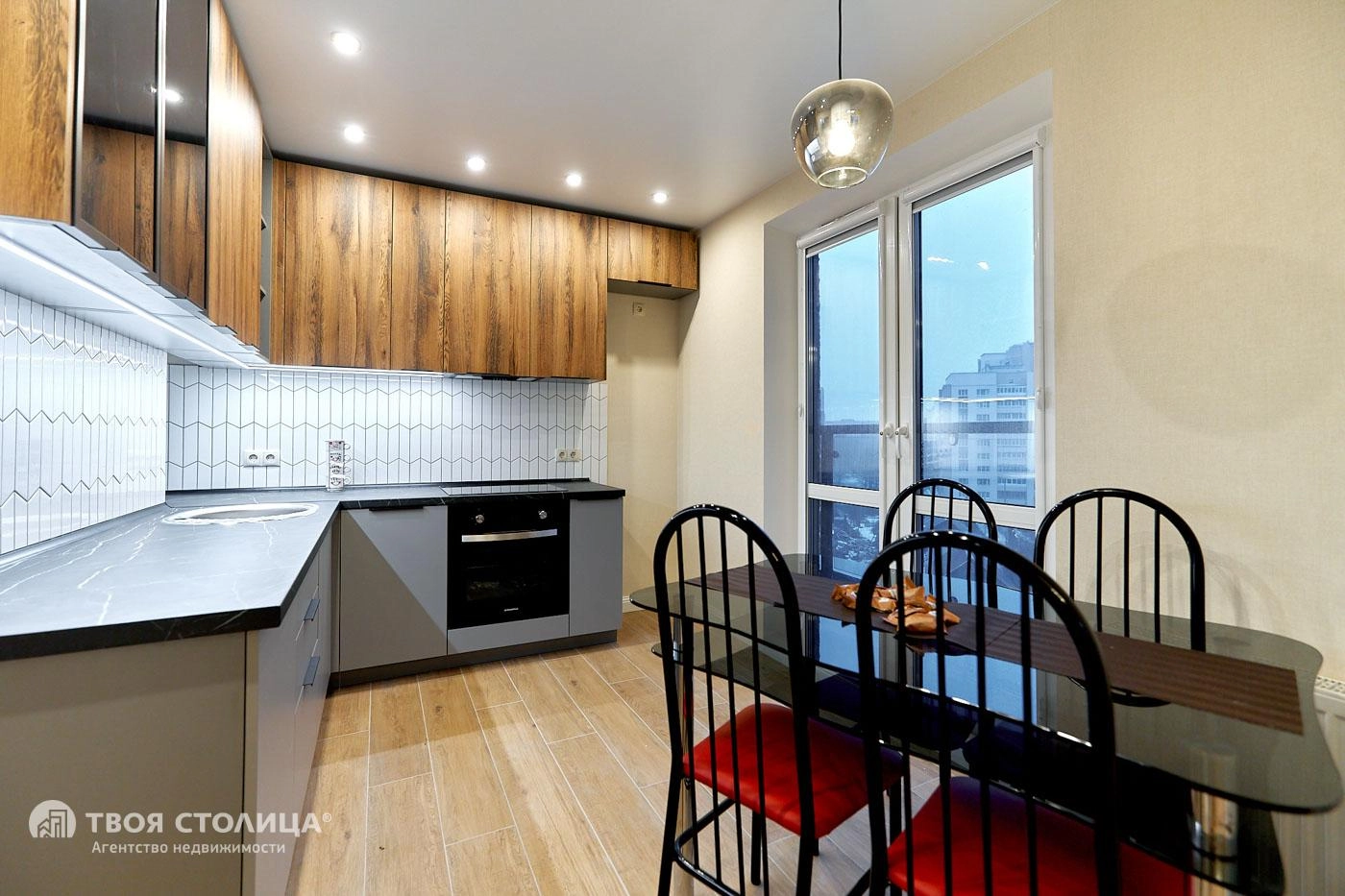 Главное фото